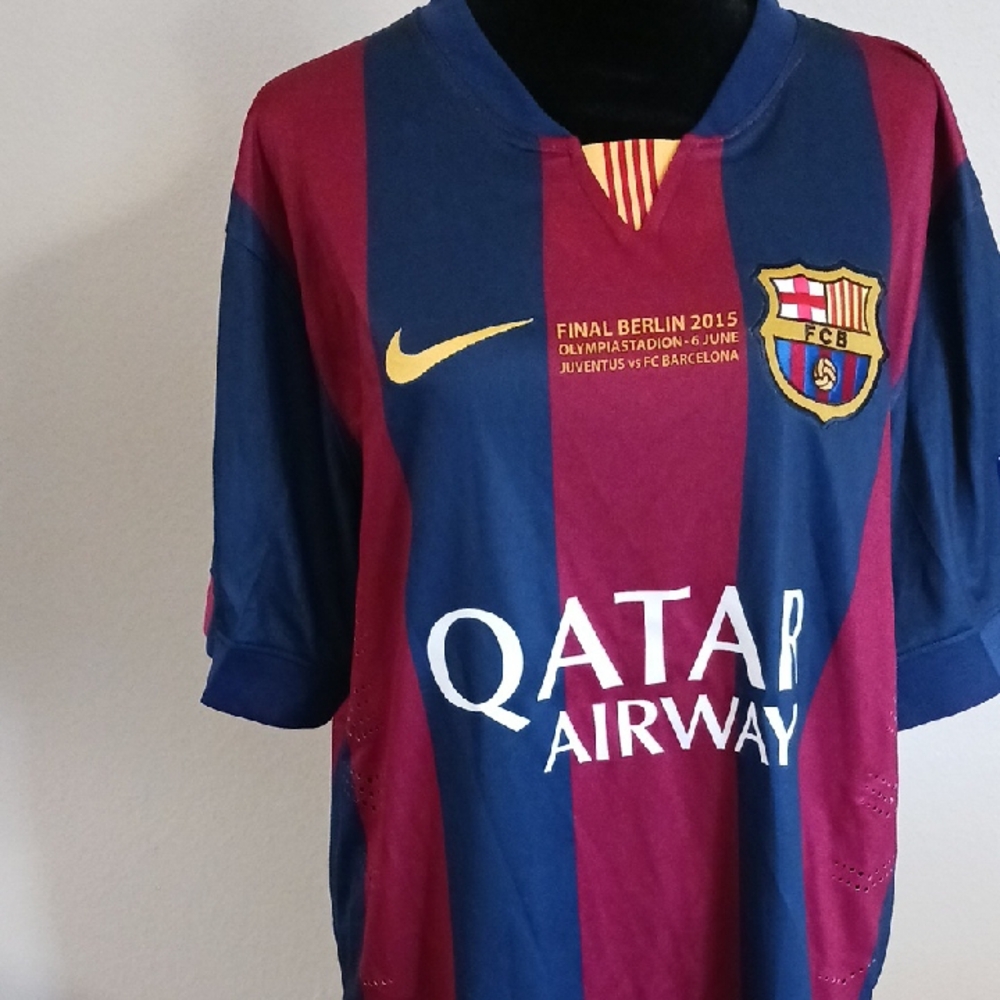Nike  Barcelona Jersey - Maroon and Navy